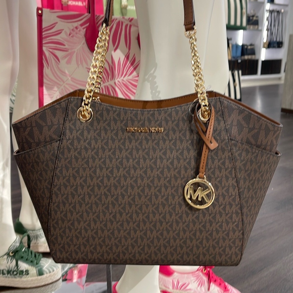 MICHAEL KORS LG CHAIN SHLDR TOTE BROWN NWT - Picture 16 of 16
